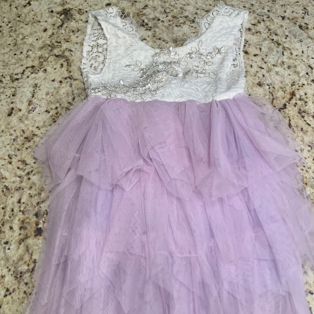 Girls dress